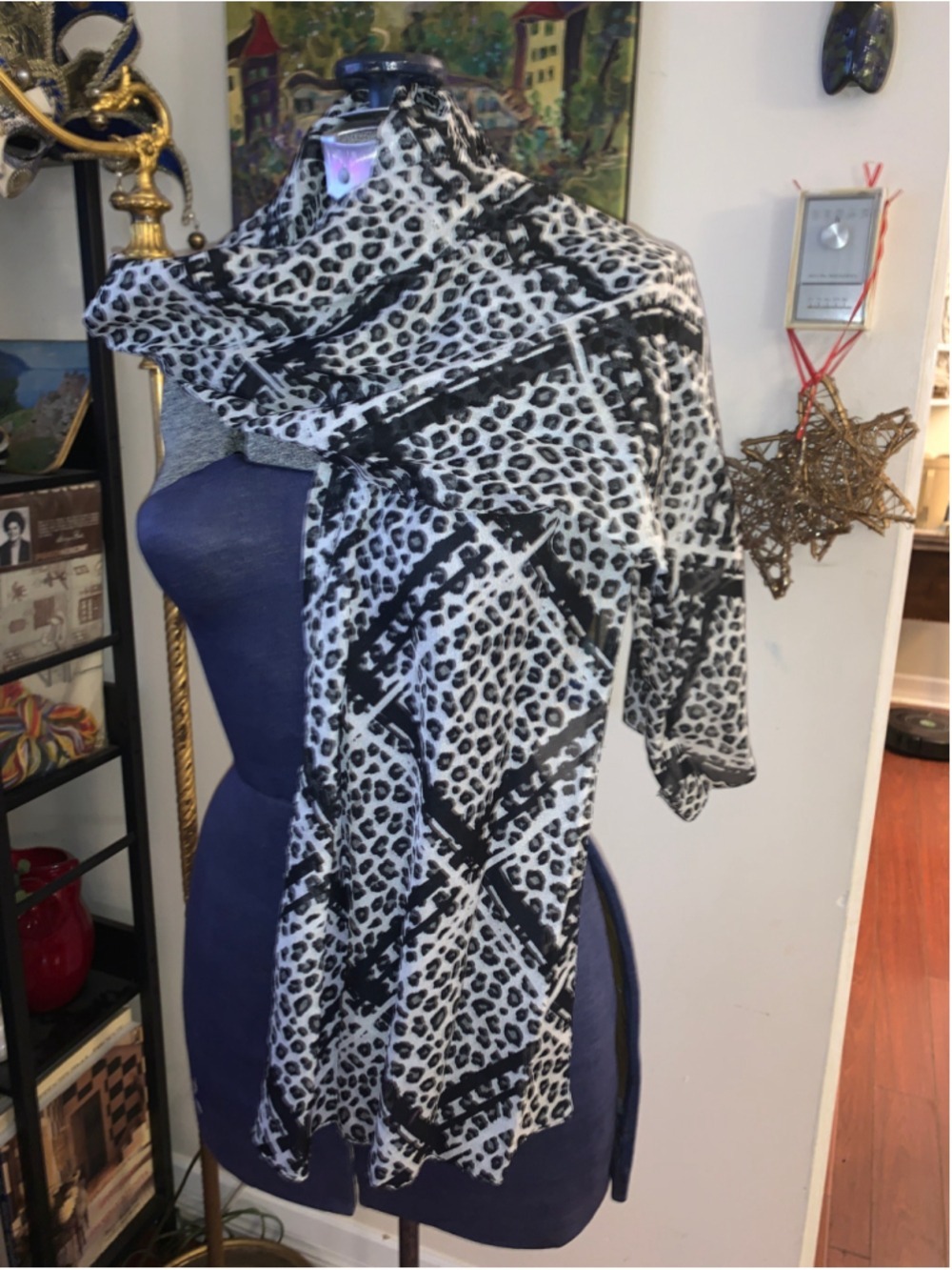 Women's Unbranded Leopard Print Scarf One Size Black and White